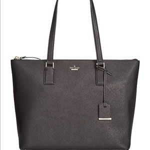 Black Kate Spade Lucie purse FLASH SALE🎉